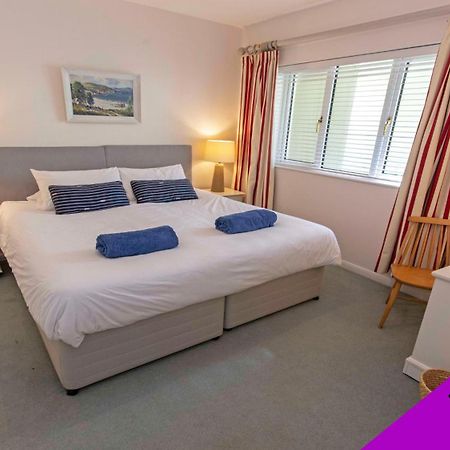 Clifton Court Apt 16 With Indoor Heated Pool & Sea Views Croyde Buitenkant foto