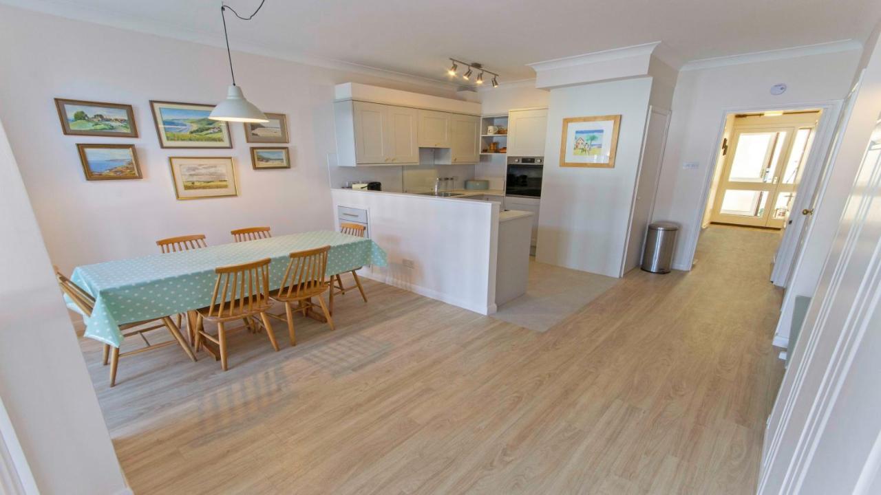 Clifton Court Apt 16 With Indoor Heated Pool & Sea Views Croyde Buitenkant foto