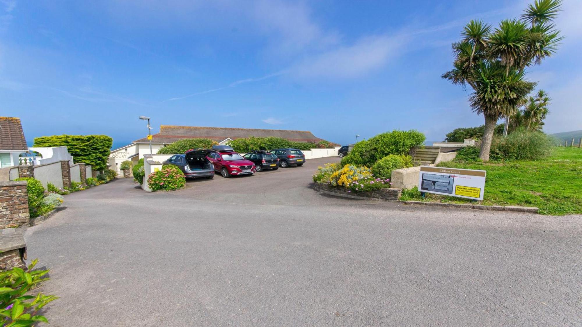 Clifton Court Apt 16 With Indoor Heated Pool & Sea Views Croyde Buitenkant foto